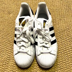 Gently used Adidas superstar sneakers